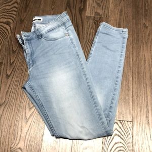 Noisy May jeans